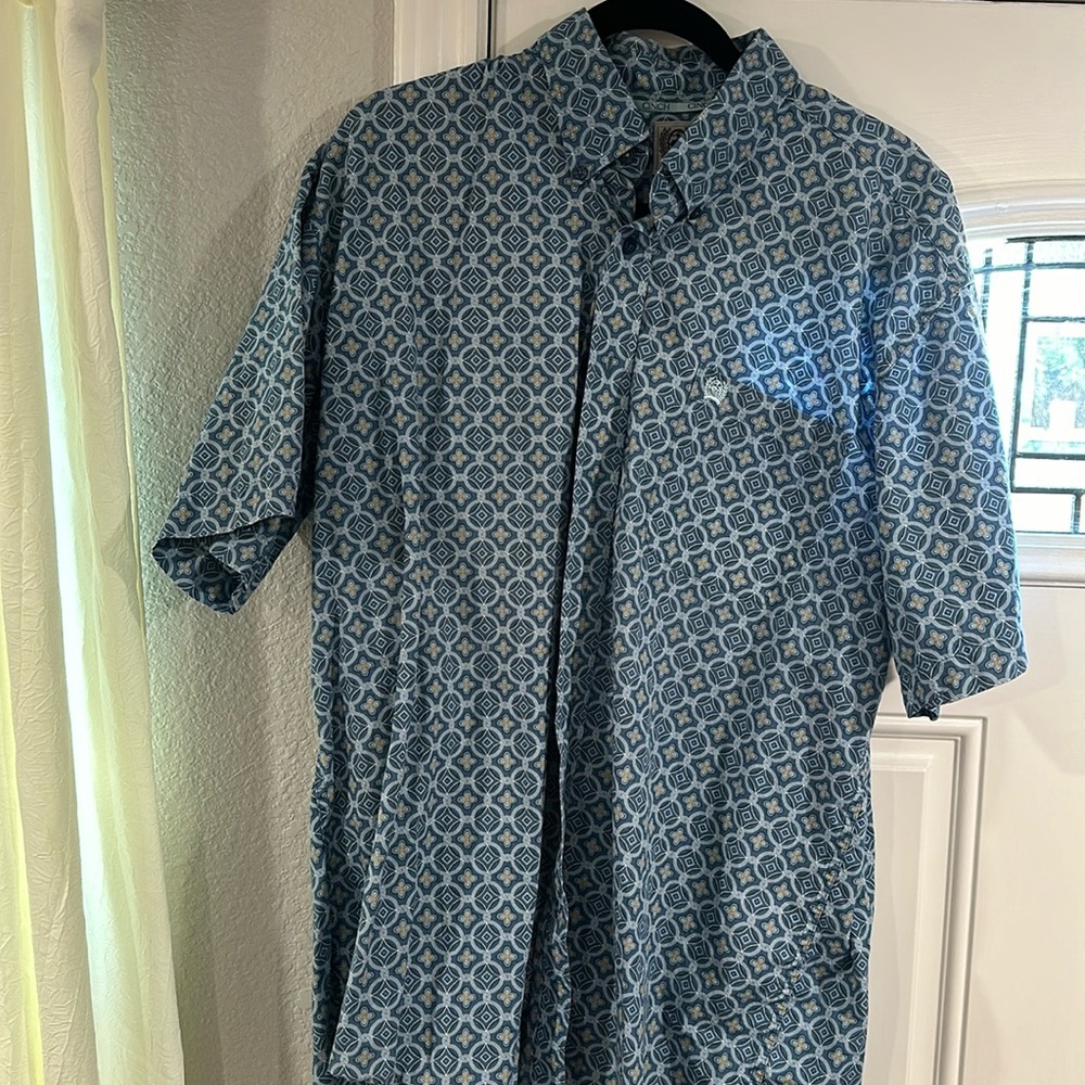 Men’s cinch short sleeve button up